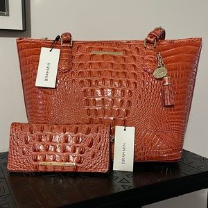 Brahmin Burnt Orange Croc-Embossed Leather Tote with Wallet. No Tags.